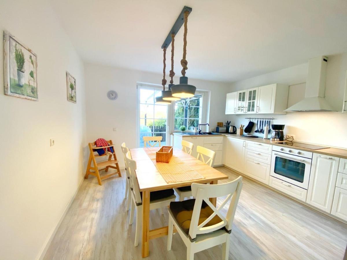 Reethaus Vilmnitz - Ferienwohnung Goor Buitenkant foto